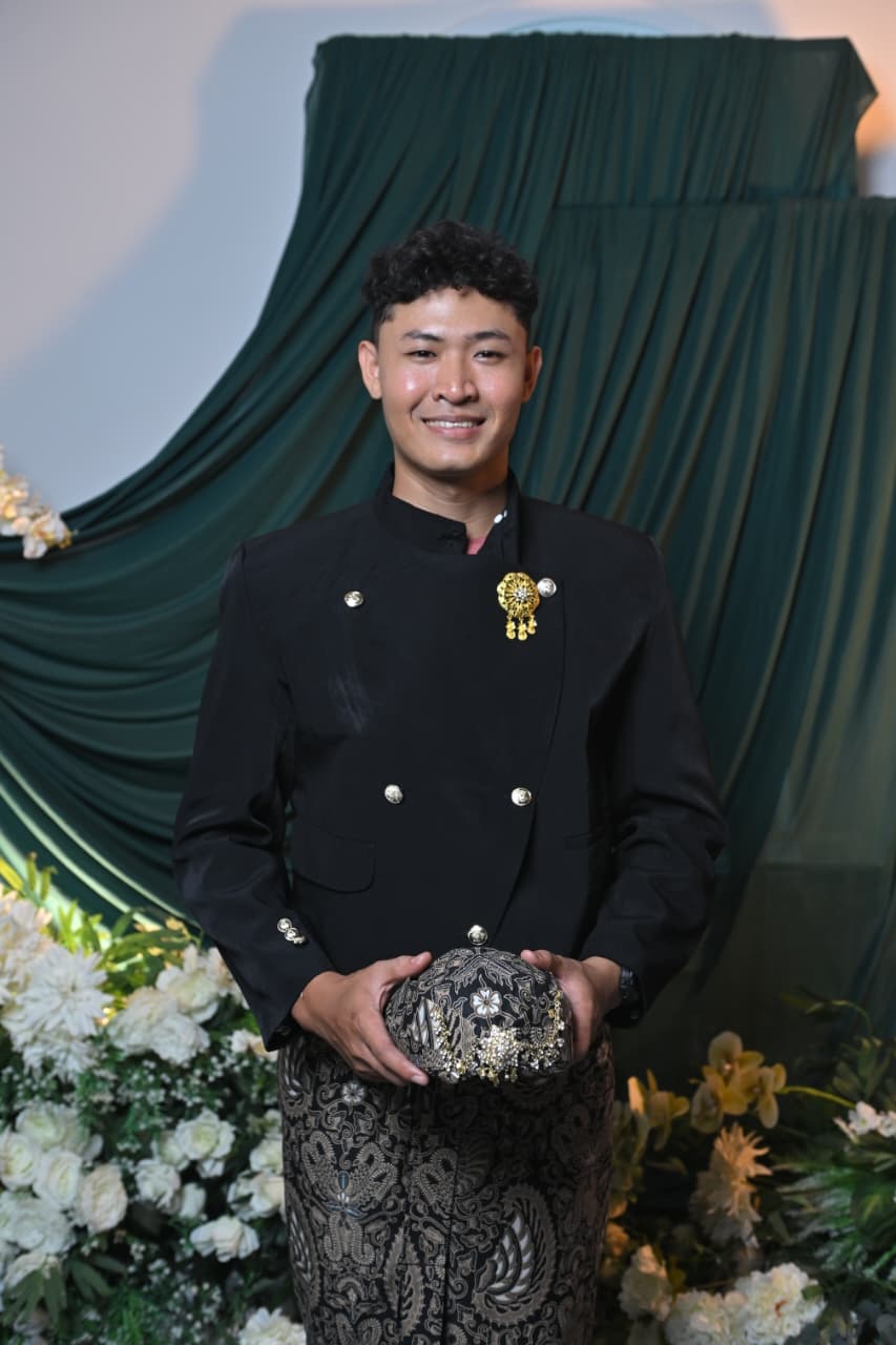 Angga Wibisono